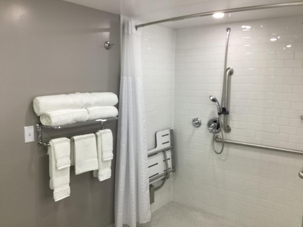 Super 8 By Wyndham Baltimore Northwest Ngoại thất bức ảnh