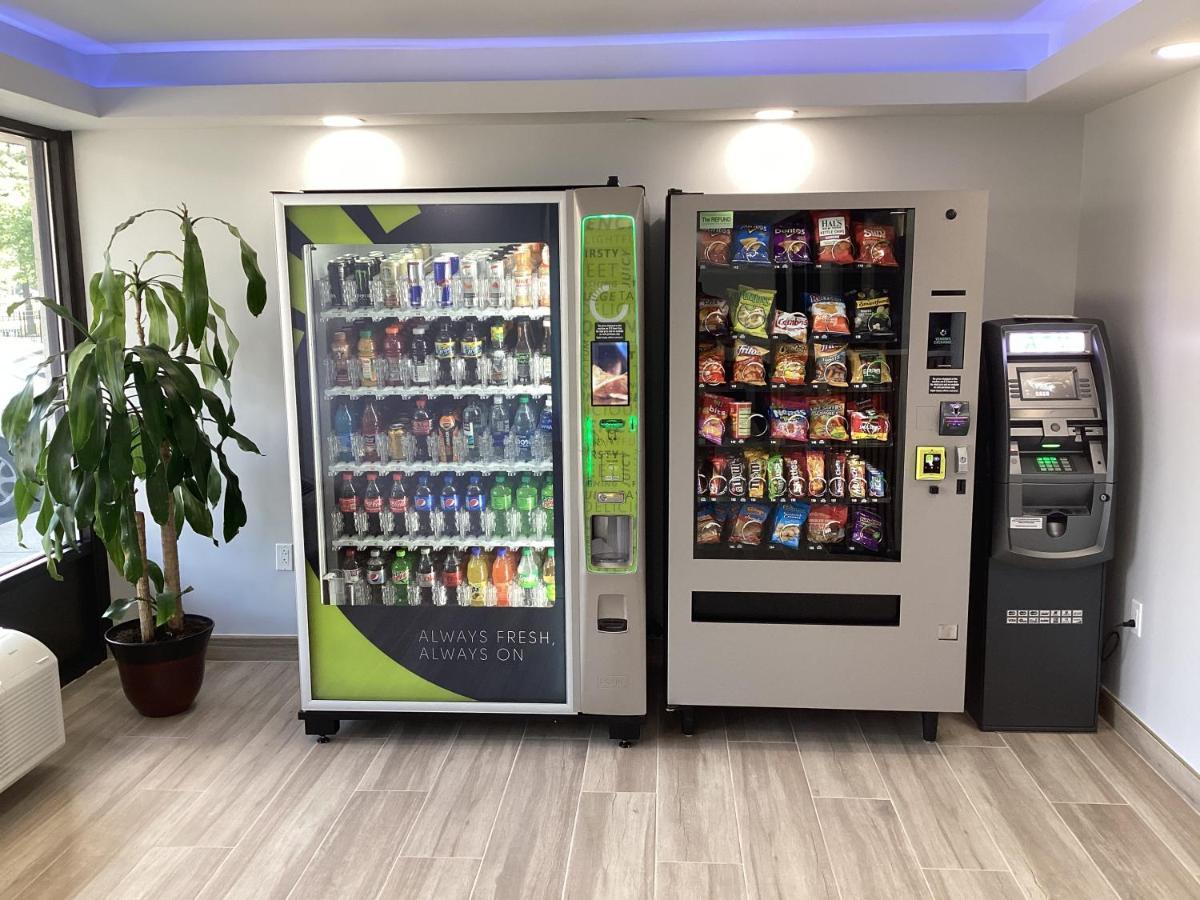 Super 8 By Wyndham Baltimore Northwest Ngoại thất bức ảnh