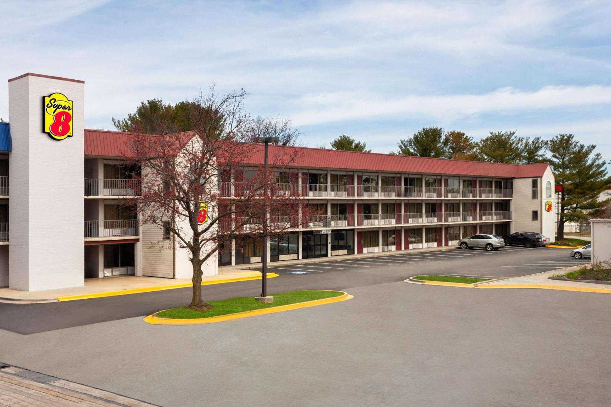 Super 8 By Wyndham Baltimore Northwest Ngoại thất bức ảnh